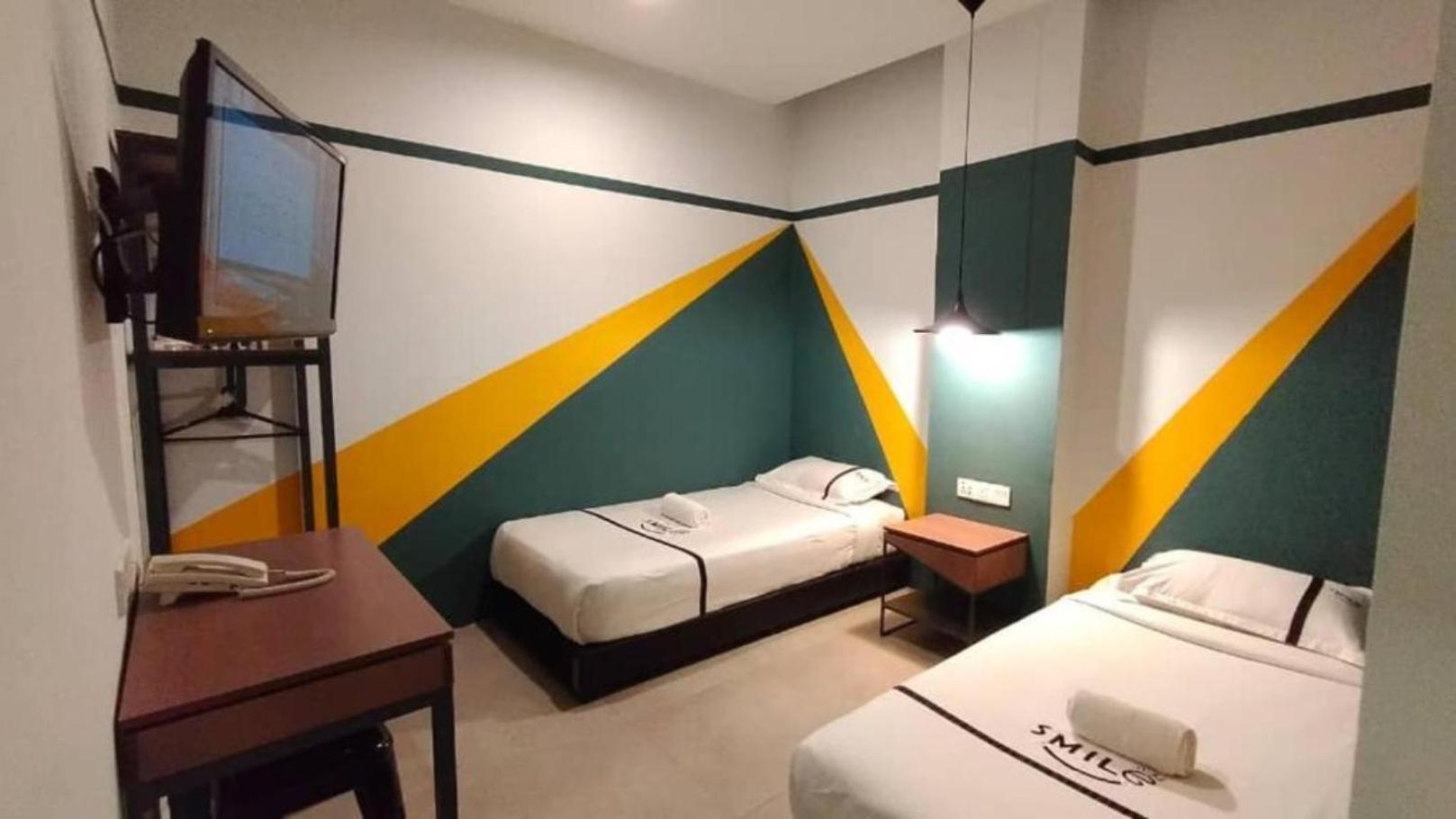 קואלה לומפור Smile Hotel Cheras Sri Permaisuri מראה חיצוני תמונה